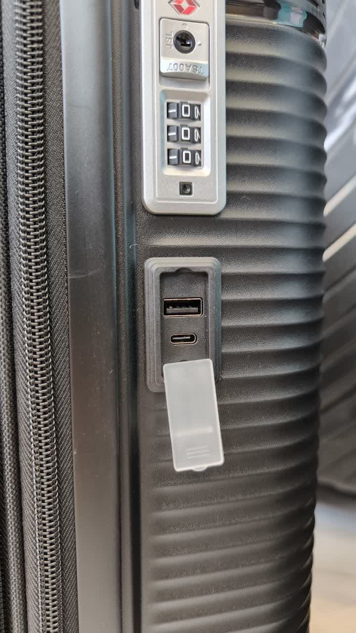 سایز کوچک دارای خروجی (type C_USB)